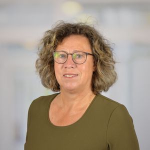 Portrait Imke Desel, Residenzberatung, Team, Residenz am Wiesenkamp, Hamburg-Volksdorf Portrait Imke Desel, Residenzberatung, Team, Residenz am Wiesenkamp, Hamburg-Volksdorf