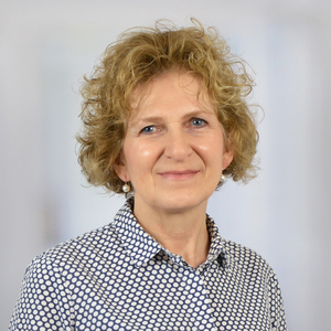 Portrait Susanne Finde, Residenzberatung, Team, Residenz am Wiesenkamp, Hamburg-Volksdorf Portrait Susanne Finde, Residenzberatung, Team, Residenz am Wiesenkamp, Hamburg-Volksdorf